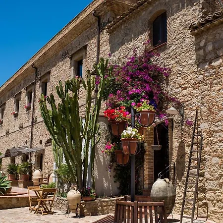 Farm stay Vecchia Masseria Charme&relax *