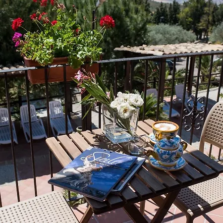 Farm stay Vecchia Masseria Charme&relax *