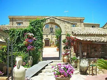 Vecchia Masseria Charme&relax San Michele di Ganzaria
